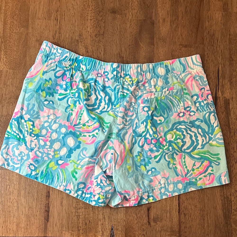Lily Pulitzer Women’s Pastel Floral Print Casual Shorts Size S. GUC - Picture 9 of 12